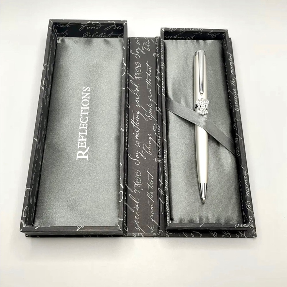 REFLECTIONS  VINTAGE COLLECTIBLE  LUXURY BALLPOINT PEN ~ ENGRAVED